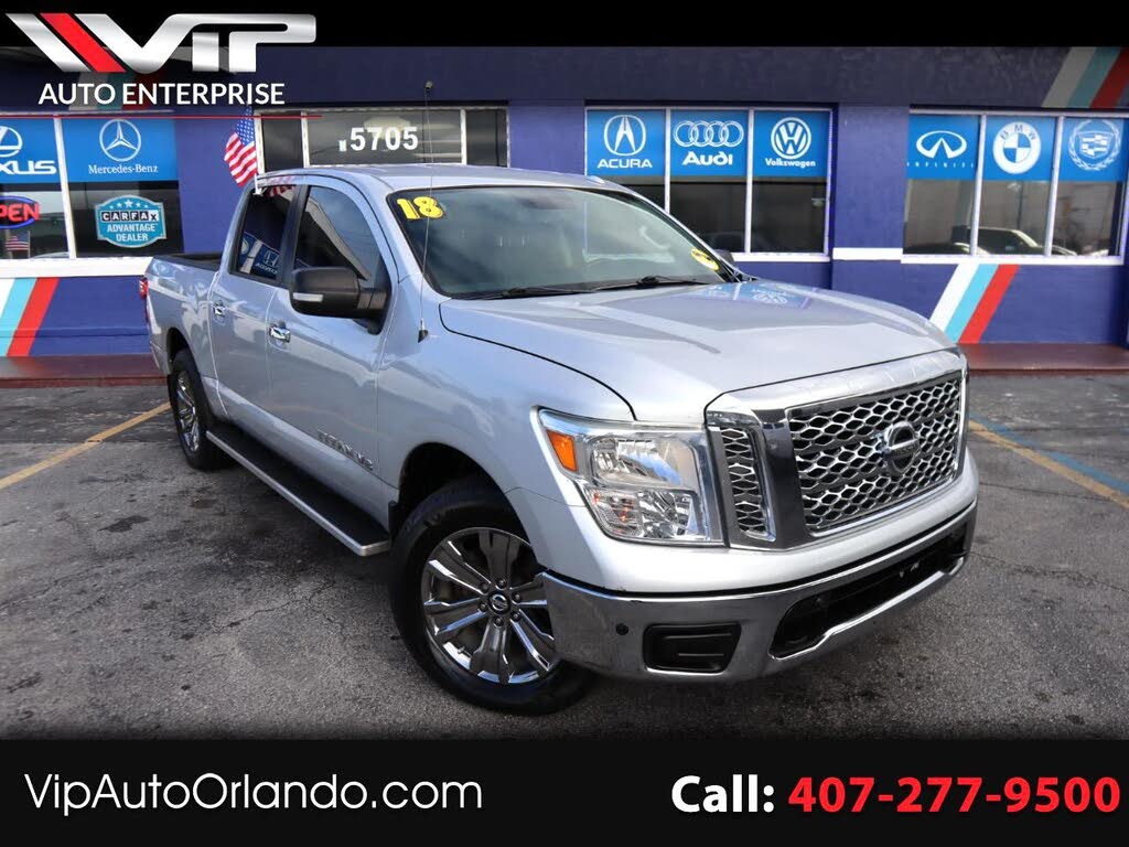 2018 Nissan Titan SV Crew Cab 4WD
