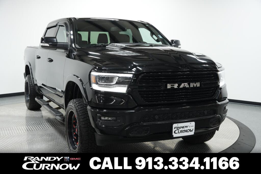 2019 RAM 1500 Laramie Crew Cab 4WD
