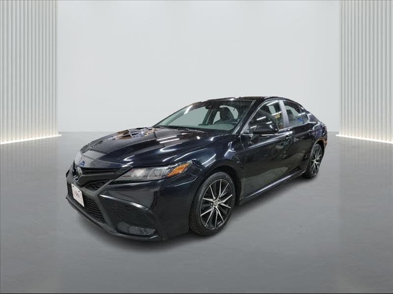2022 Toyota Camry SE FWD