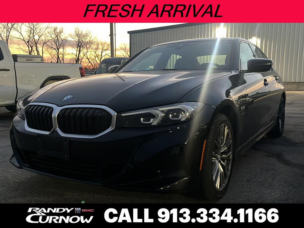 2023 BMW 3 Series 330e Hybrid Plug-in xDrive AWD