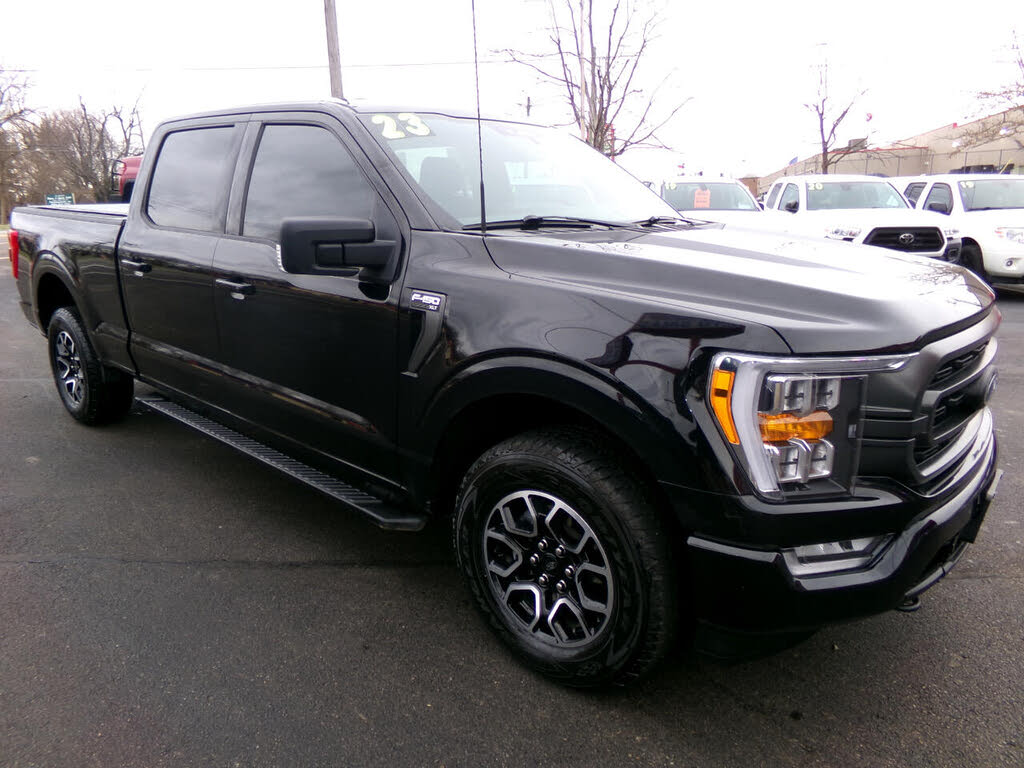 2023 Ford F-150 XL SuperCrew 4WD