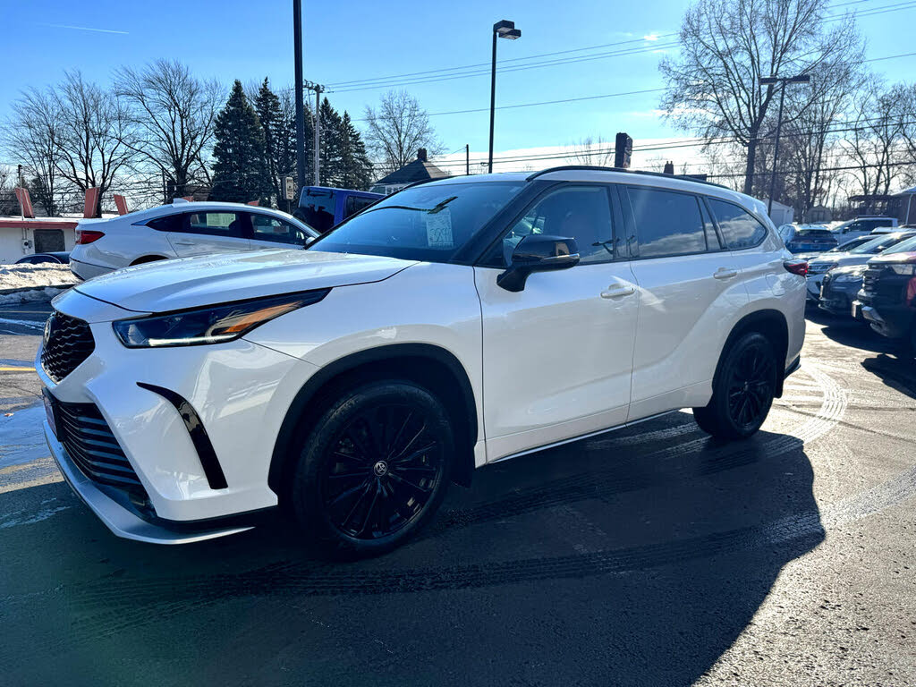 2023 Toyota Highlander XSE AWD