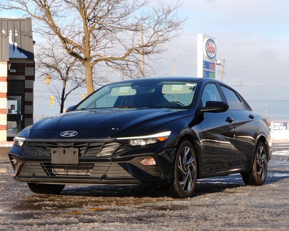 2024 Hyundai Elantra Preferred FWD