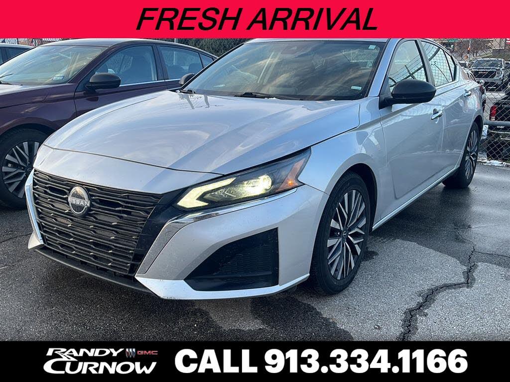 2024 Nissan Altima 2.5 SV FWD