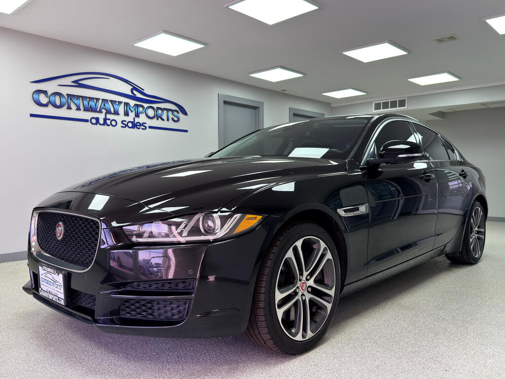 2018 Jaguar XE 35t Premium AWD