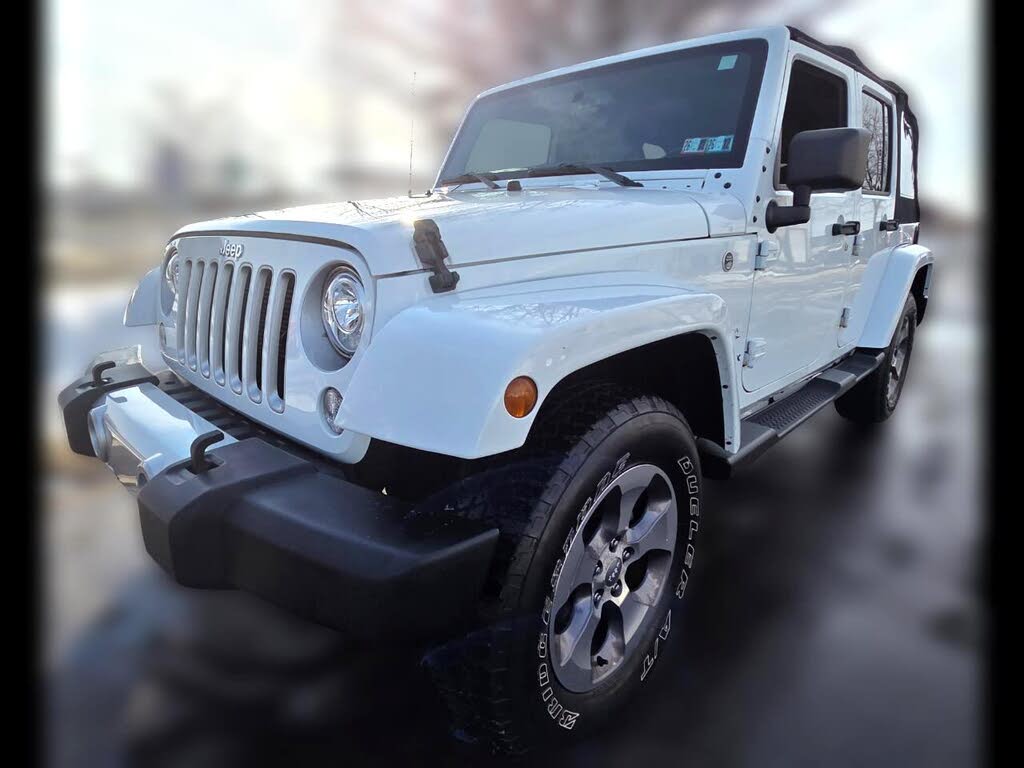 2018 Jeep Wrangler JK Unlimited Sahara 4WD