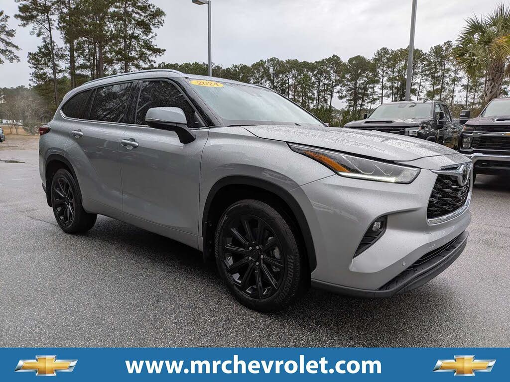 2024 Toyota Highlander Limited FWD