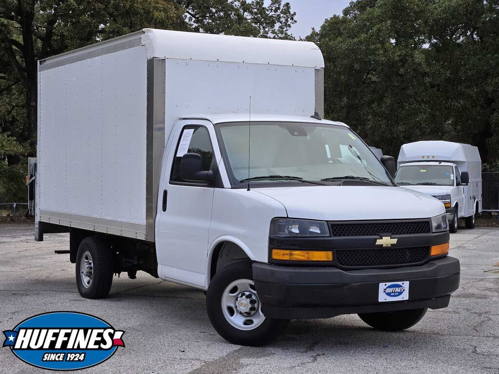 2022 Chevrolet Express Chassis 3500 Cutaway 139