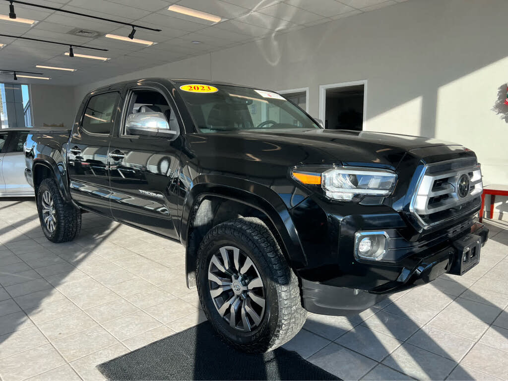 2023 Toyota Tacoma Limited Double Cab 4WD