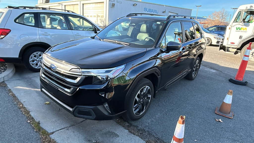 2025 Subaru Forester Limited Crossover AWD