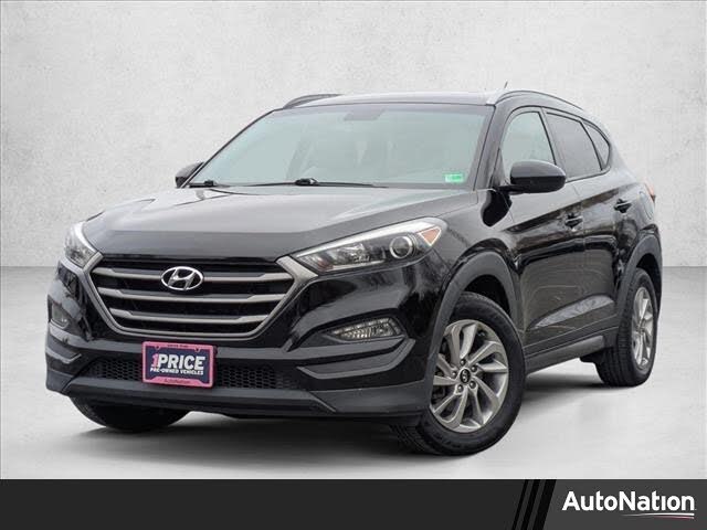 2016 Hyundai Tucson 2.0L SE AWD with Beige Seats