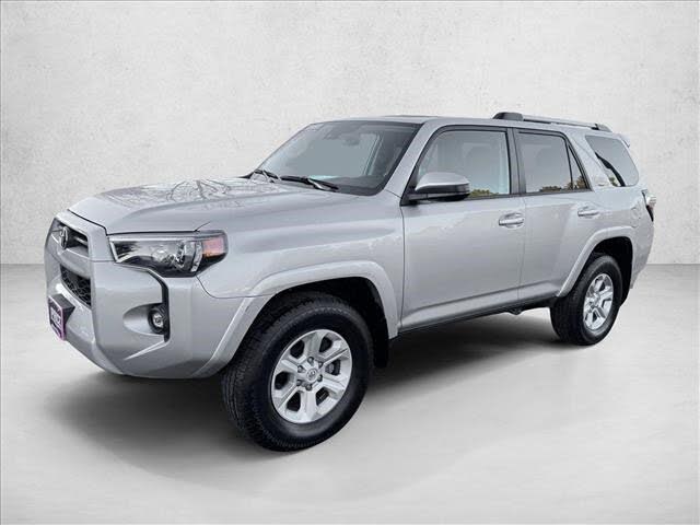 2024 Toyota 4Runner SR5 4WD