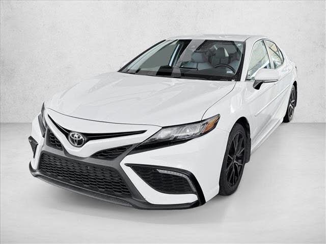 2024 Toyota Camry SE FWD