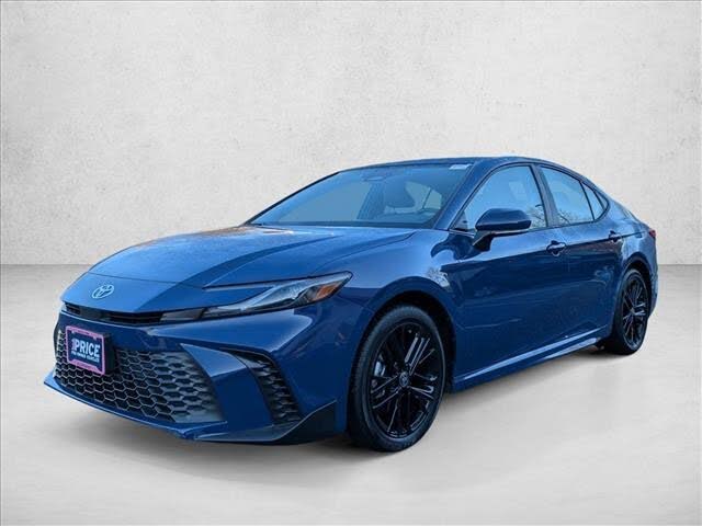 2025 Toyota Camry SE AWD