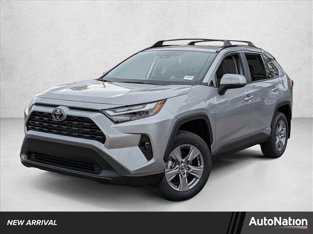 2025 Toyota RAV4 Hybrid XLE AWD