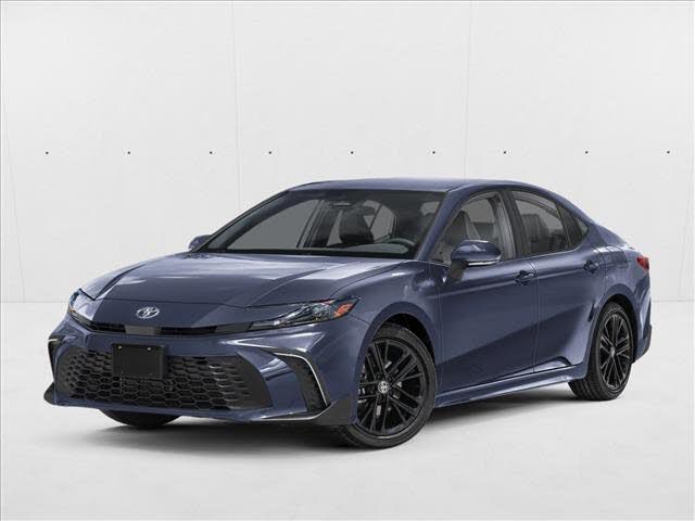 2026 Toyota Camry SE FWD