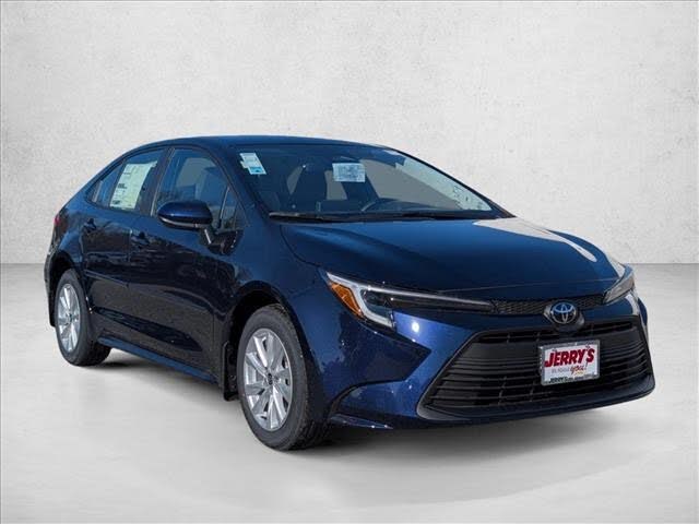 2026 Toyota Corolla Hybrid LE FWD