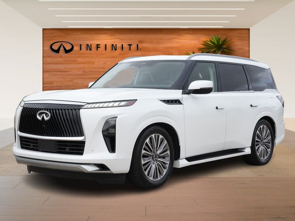 2025 INFINITI QX80 Sensory 4WD