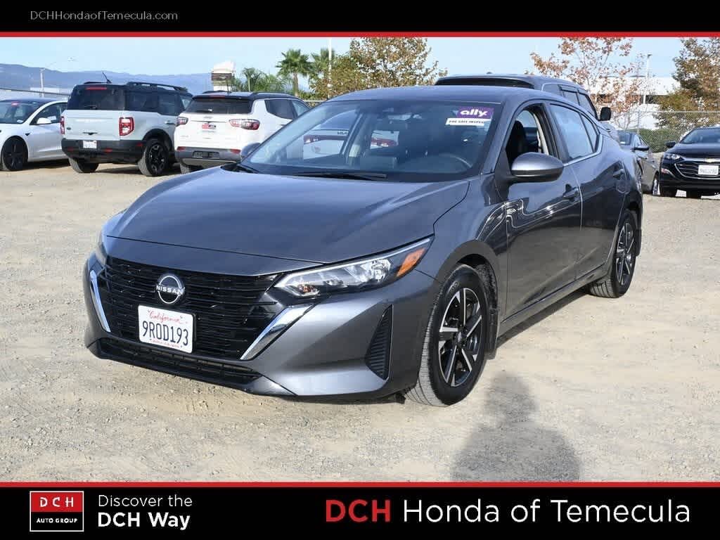 2025 Nissan Sentra SV FWD