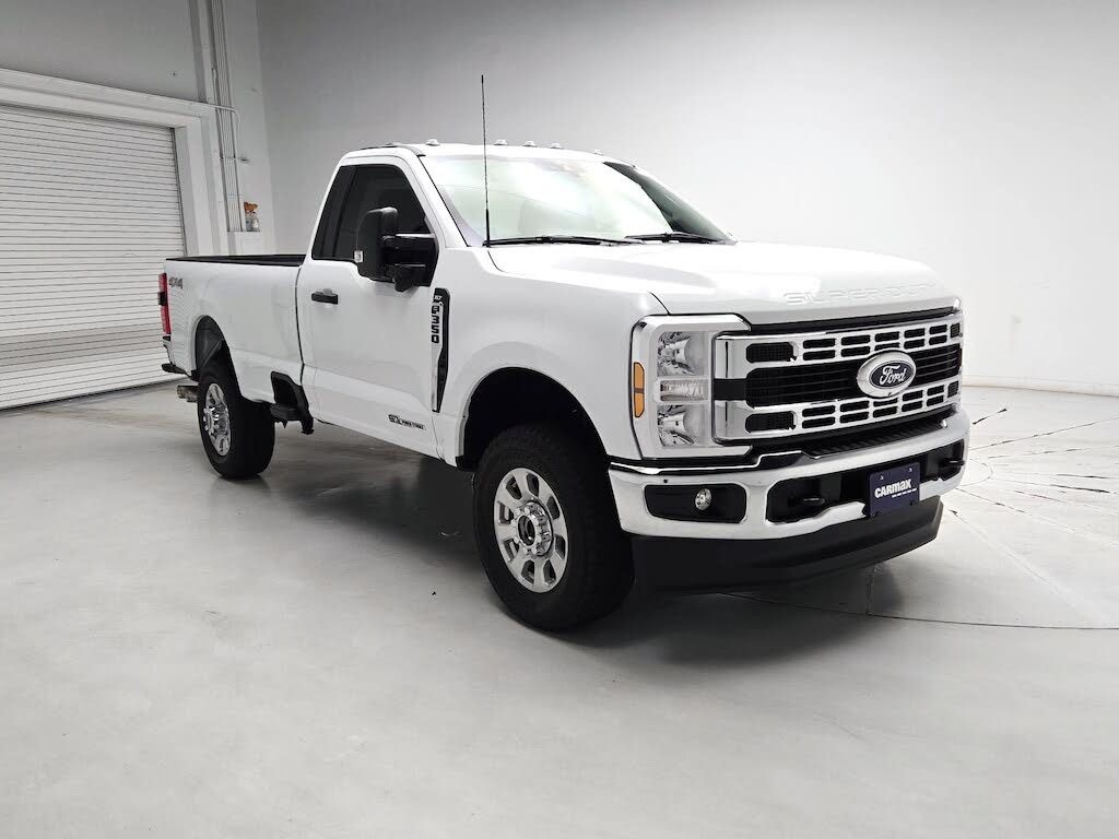 2024 Ford F-350 Super Duty XLT LB 4WD