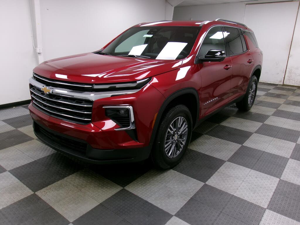 2026 Chevrolet Traverse LT FWD