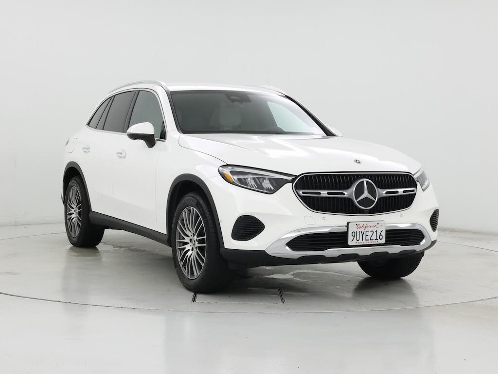 2025 Mercedes-Benz GLC 300 RWD