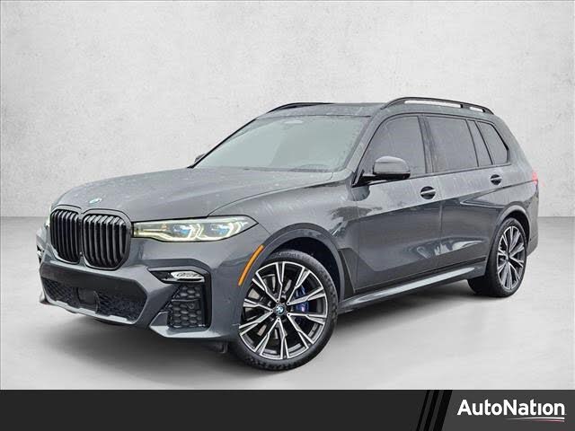 2022 BMW X7 M50i AWD