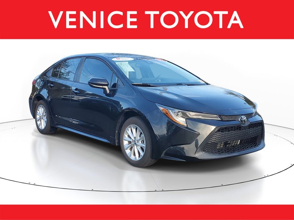 2022 Toyota Corolla LE FWD