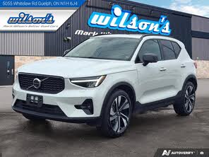 Volvo XC40 B5 Ultimate Dark Theme AWD