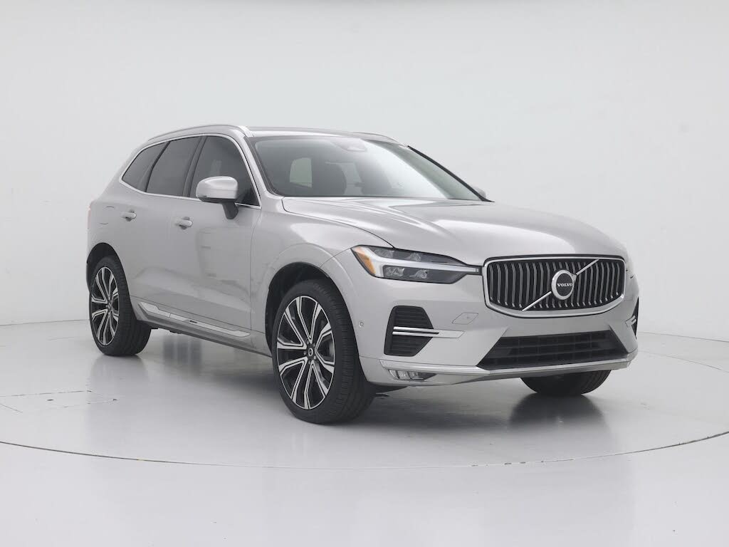 2023 Volvo XC60 B5 Ultimate Bright Theme FWD