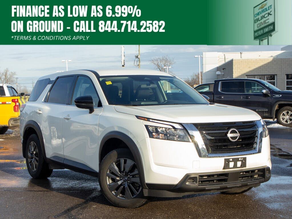 2024 Nissan Pathfinder S 4WD