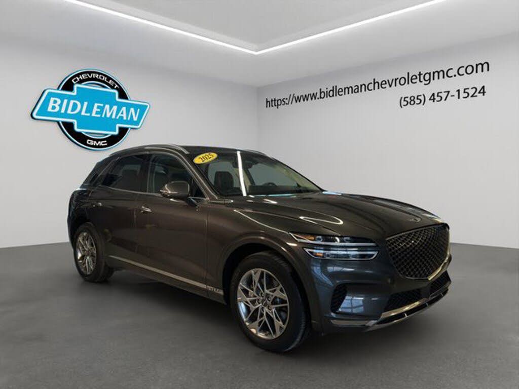 2025 Genesis GV70 2.5T Standard AWD