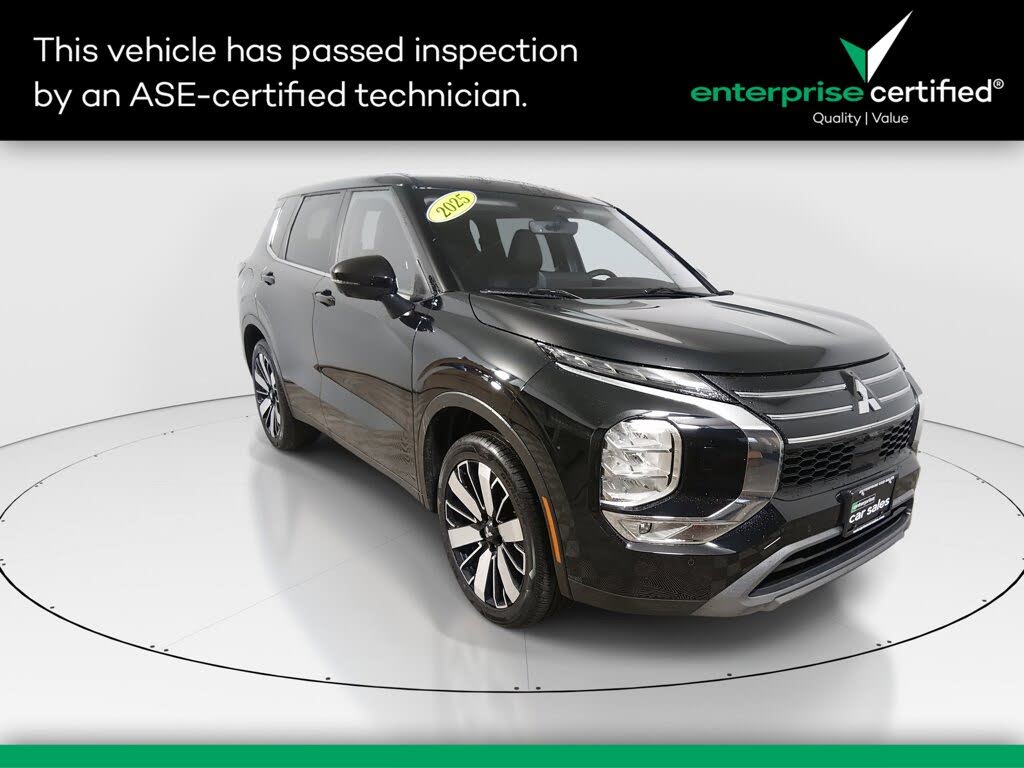 2025 Mitsubishi Outlander SE FWD