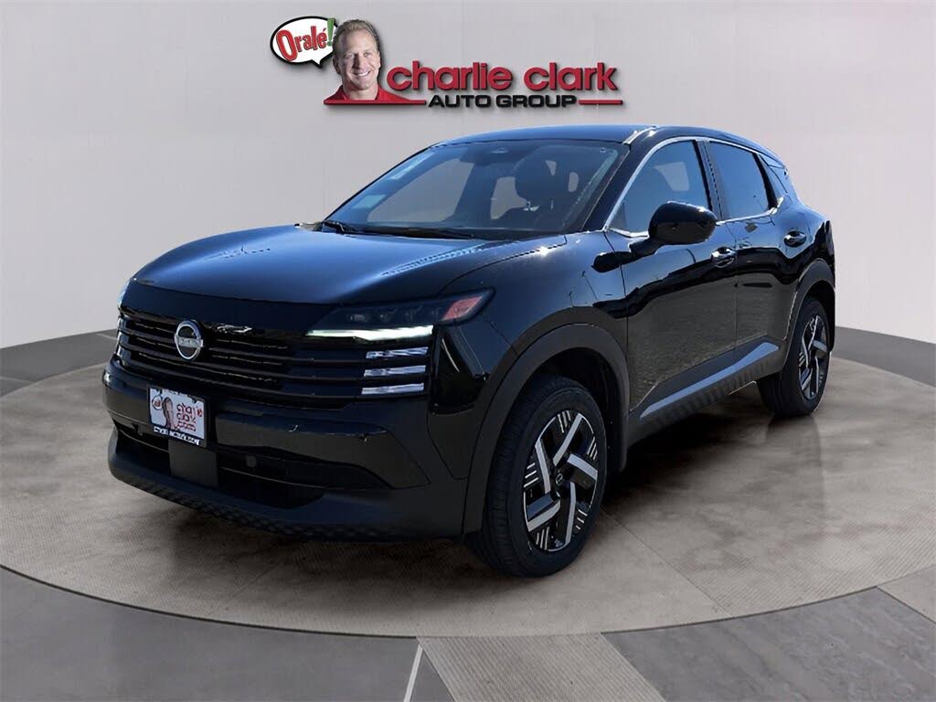 2025 Nissan Kicks SV FWD