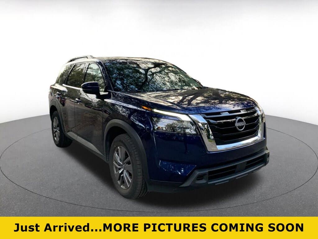 2025 Nissan Pathfinder SV FWD