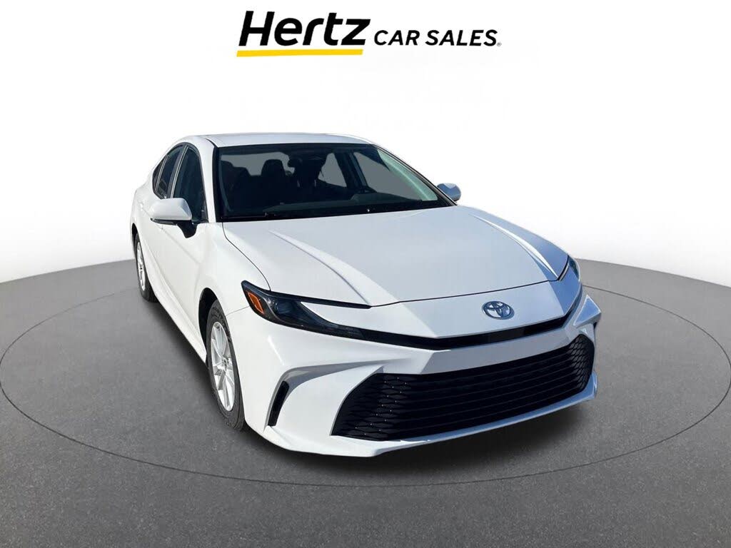 2025 Toyota Camry LE FWD