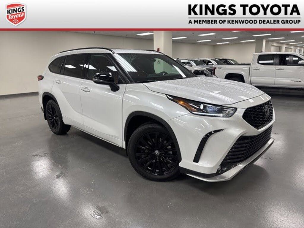 2025 Toyota Highlander XSE AWD