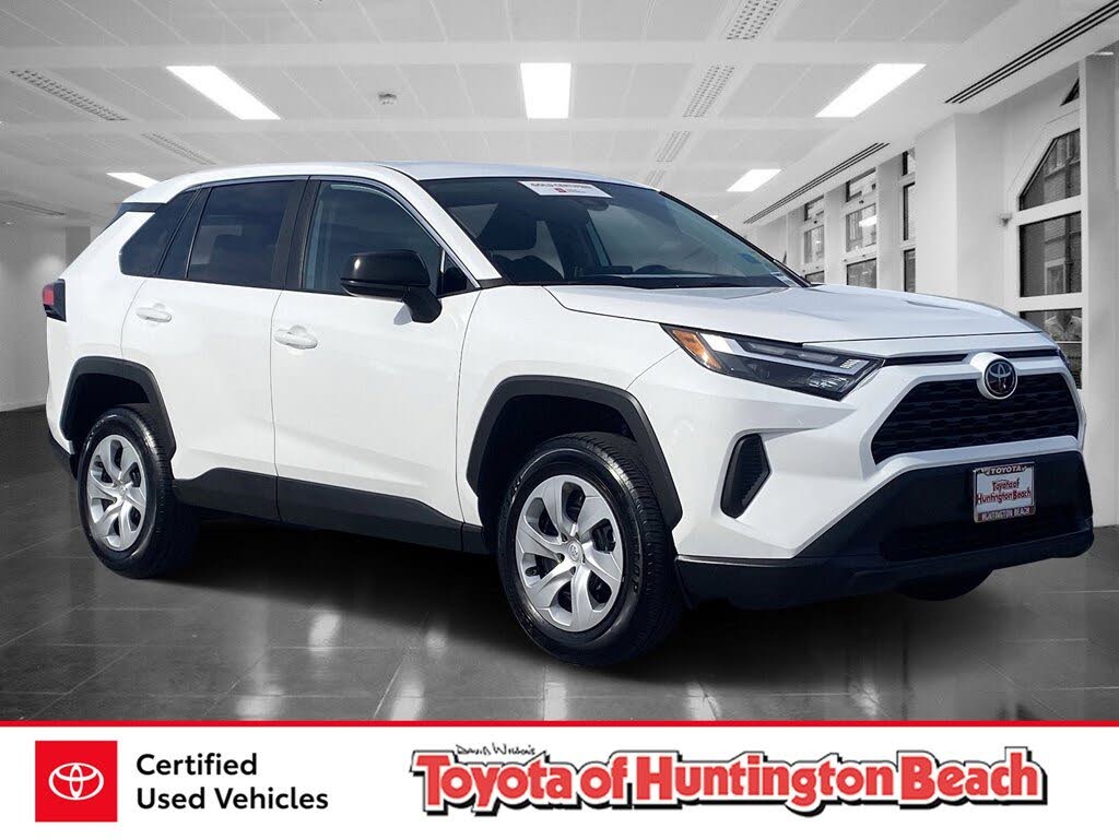 2025 Toyota RAV4 LE AWD