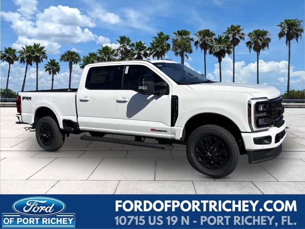 2026 Ford F-250 Super Duty Lariat Crew Cab 4WD