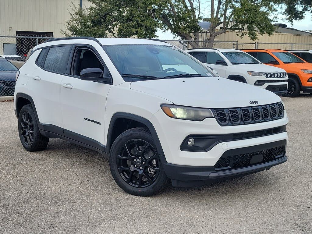 2026 Jeep Compass Latitude Altitude 4WD