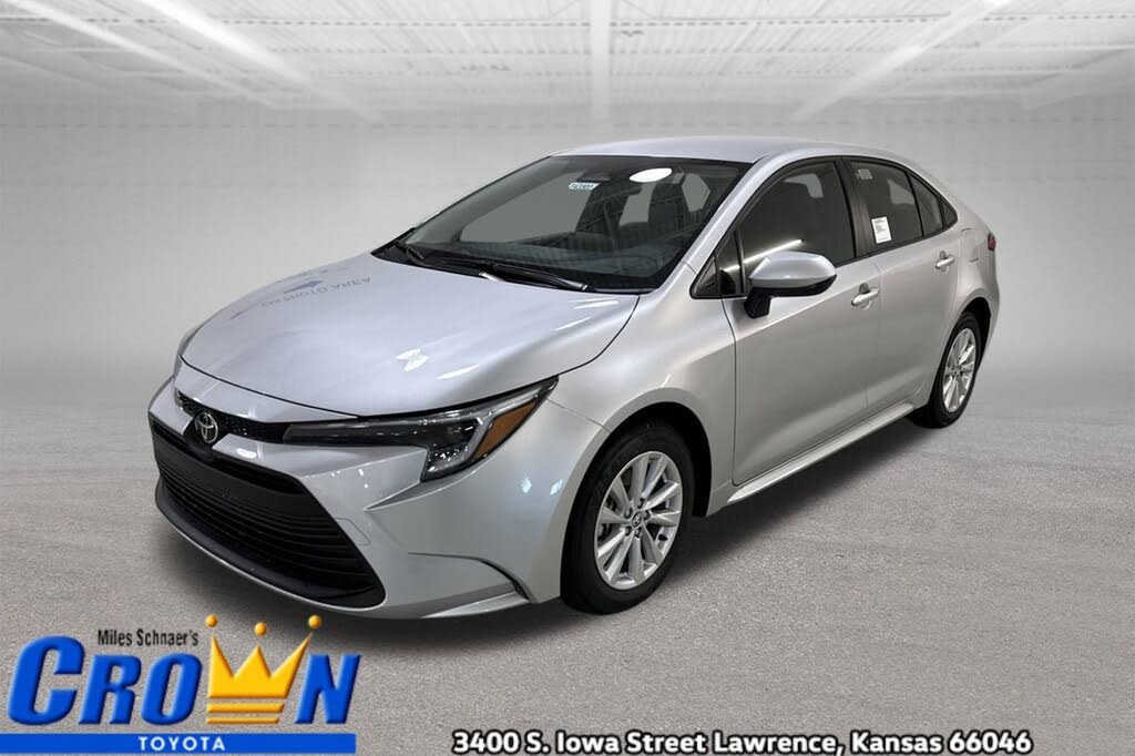 2026 Toyota Corolla Hybrid LE FWD