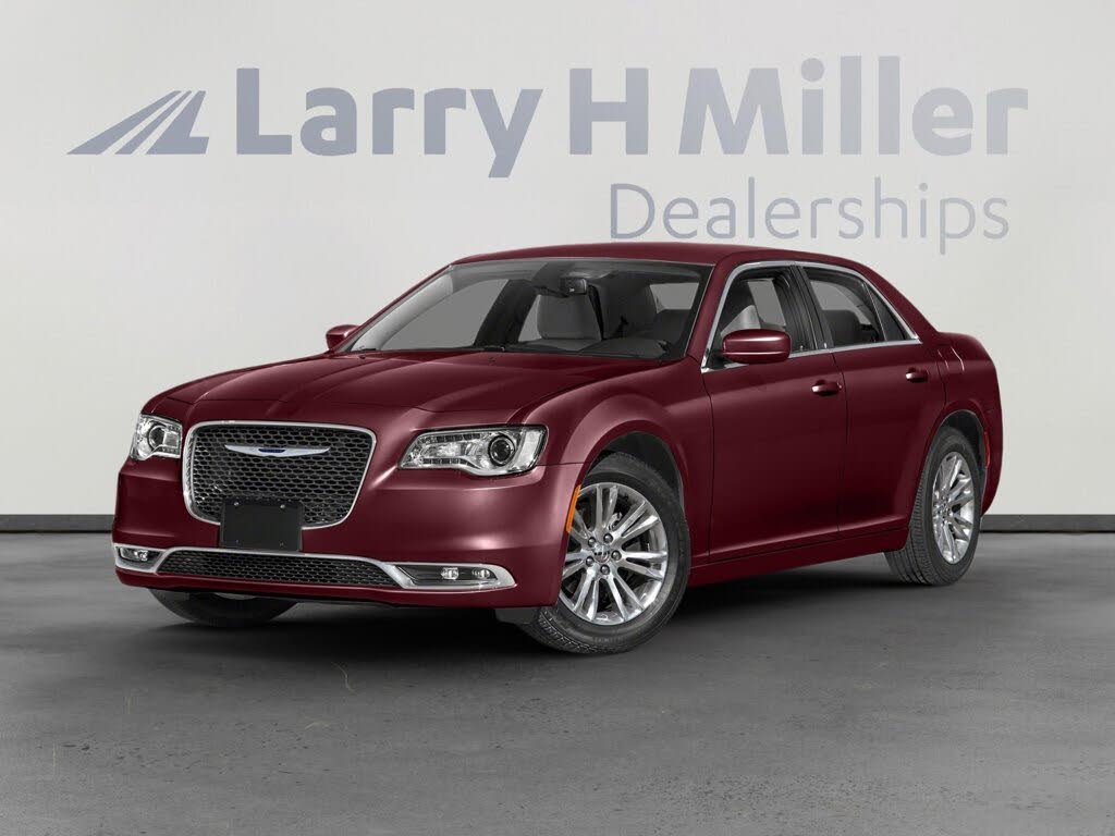 2022 Chrysler 300 Touring L RWD