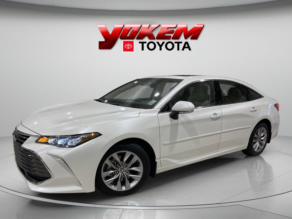 2022 Toyota Avalon XLE FWD