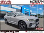 Volvo XC60 B5 Momentum AWD