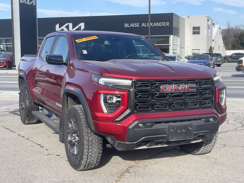 2023 GMC Canyon Elevation Crew Cab 4WD