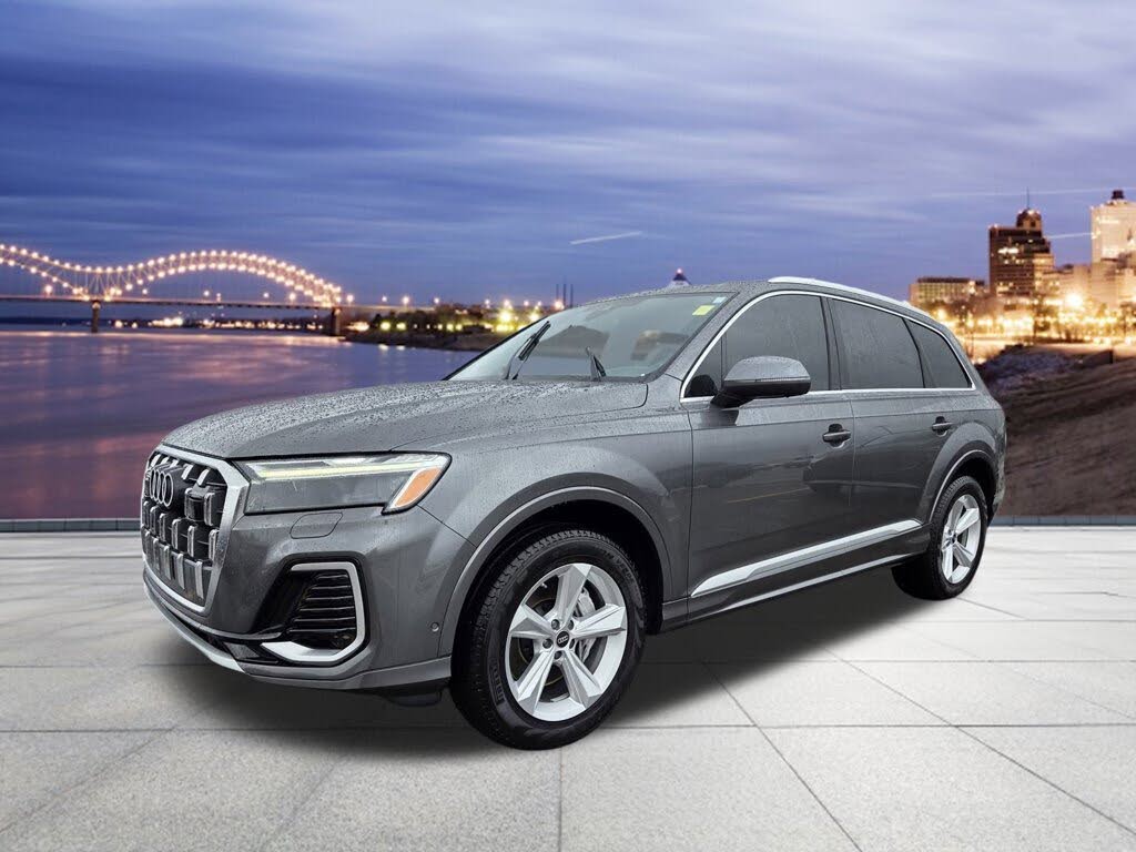 2025 Audi Q7 quattro Premium 45 TFSI