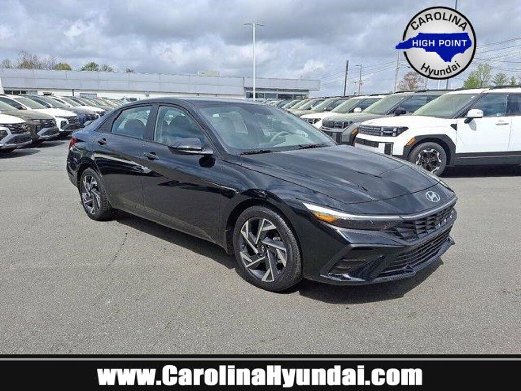 2025 Hyundai Elantra SEL Sport FWD