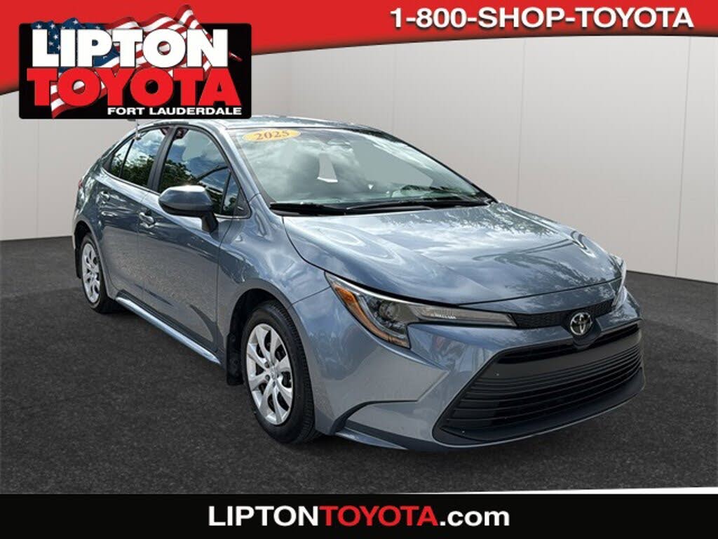 2025 Toyota Corolla LE FWD