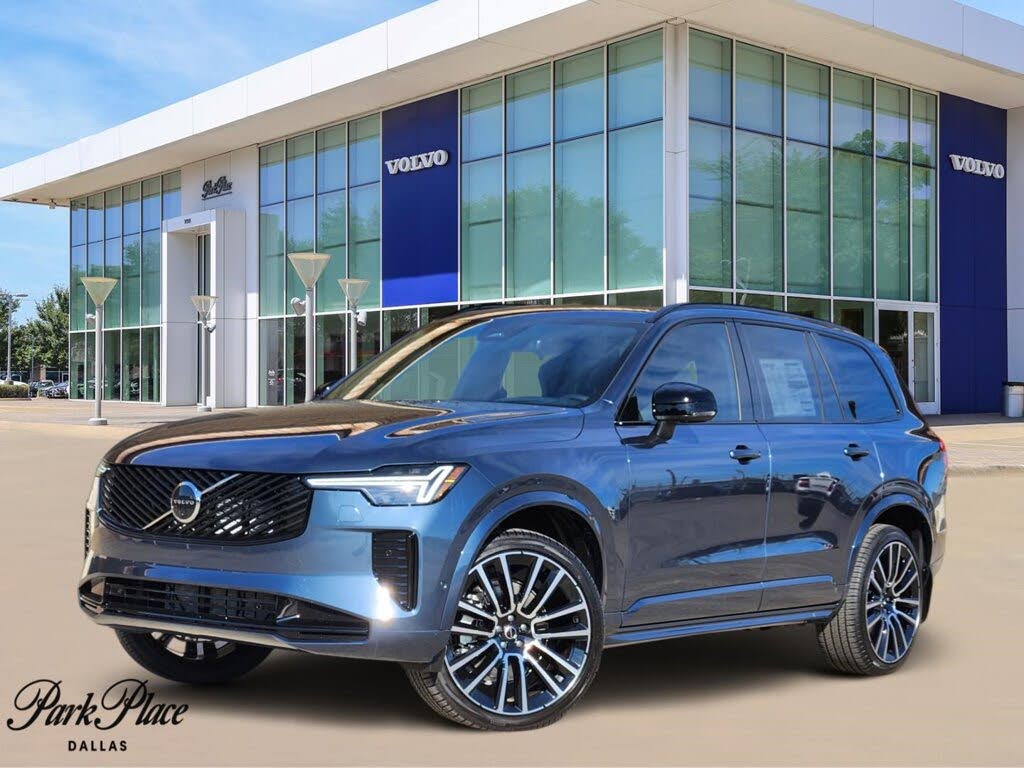 2026 Volvo XC90 B6 Ultra Dark 7-Passenger AWD