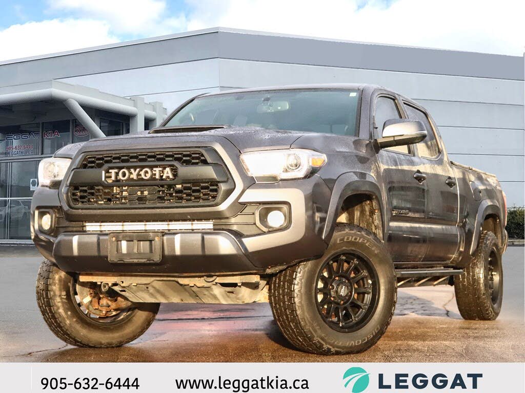 2017 Toyota Tacoma TRD Sport V6 Double Cab LB 4WD